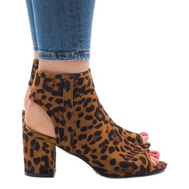 Leopard sandaler med överdel C-7226 brun