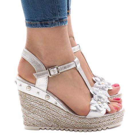 Silverkilssandaler med blommor T-682-5 grå