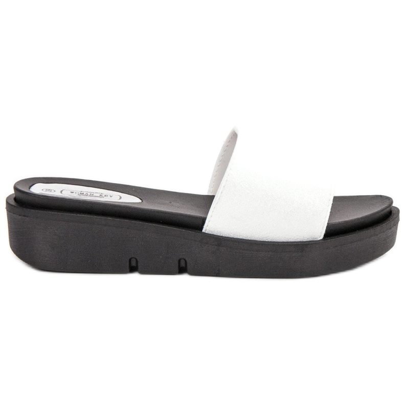 SHELOVET Sandaler med kil vit