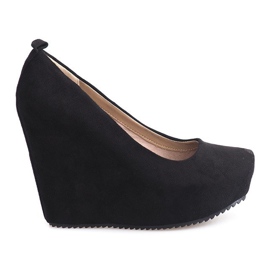 Mocka pumpar på kil 066 svart