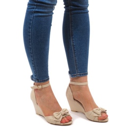 Kile Sandaler F1-43 Beige