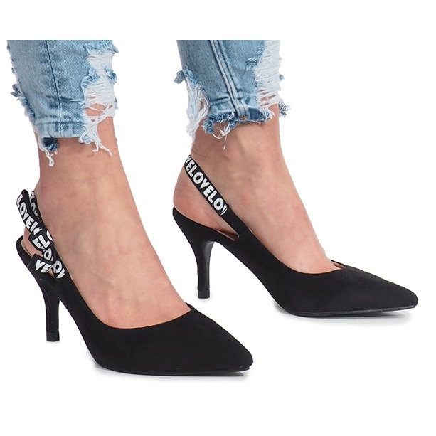 Svarta högklackade sandaler från Love Paris