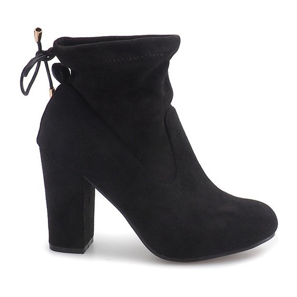 Suede Booties On A Bar 99-240 Black svart