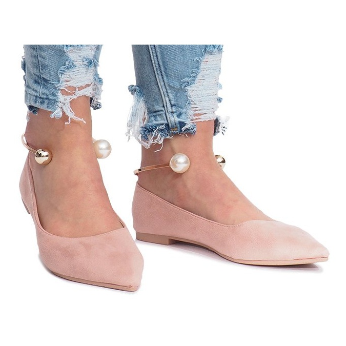 Rosa pälsballerinor med pärlor