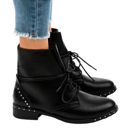 Svarta platta snörskor A-251