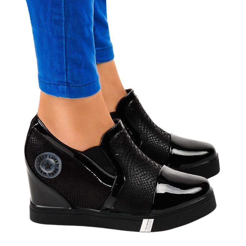Svarta wedge sneakers T1711-1