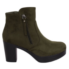 Gröna högklackade stövlar 8B882 Gröna