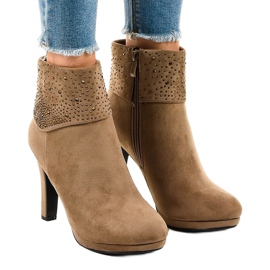 Kaki stövletter i mocka på stolpen SQ15 mångfärgad grön