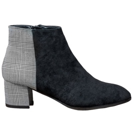 Filippo Snygga stövlar på en stolpe svart grå