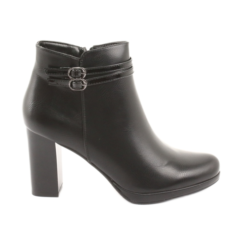 M.Daszyński Damskor på stolpen svart