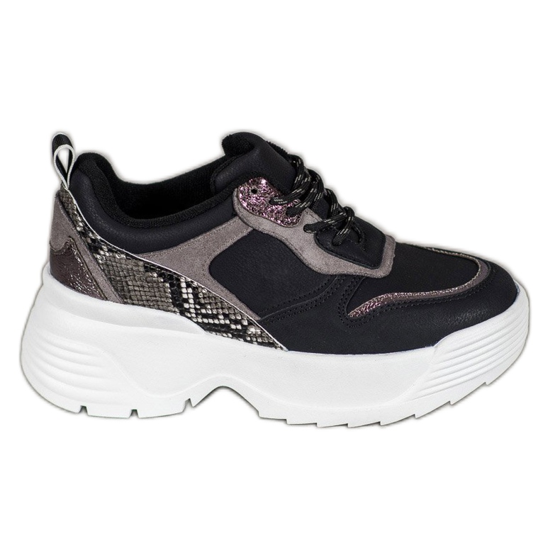 Snekaers på VICES -plattformen svart