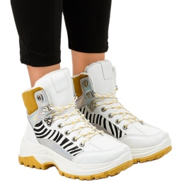 Isolerade vita damskor F-19208-2