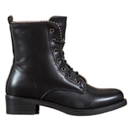 Janessa Klassiska snörskor svart