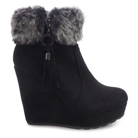 Stövlar på kil 58-385 svart