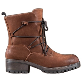 Kylie Idrottsarbetare brun