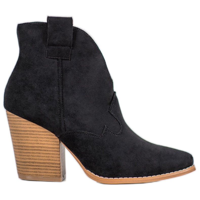 Mocka cowboystövlar på pelaren svart