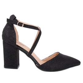 Pumpar på den svarta stolpen NC951 Svart