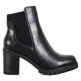 M.Daszyński Bekväma stövlar på en stolpe svart