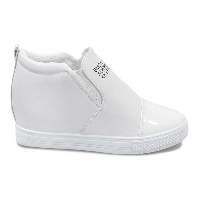 Vita sneakers på kilen DD408-2