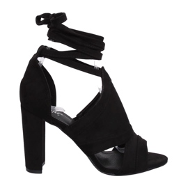 Svarta sandaler knutna till fotleden NS112P Svart