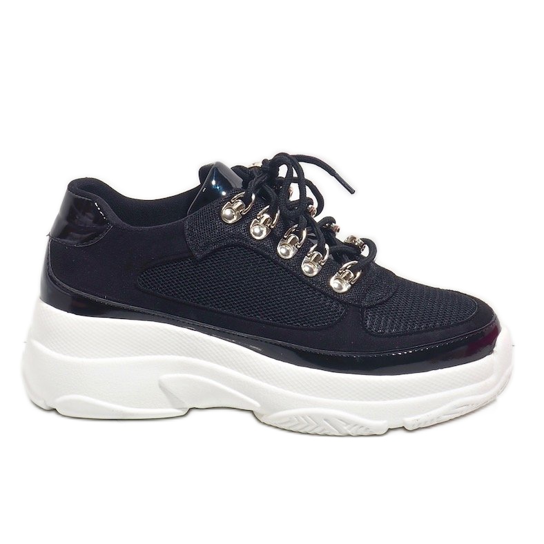 Svarta sportskor J-8704