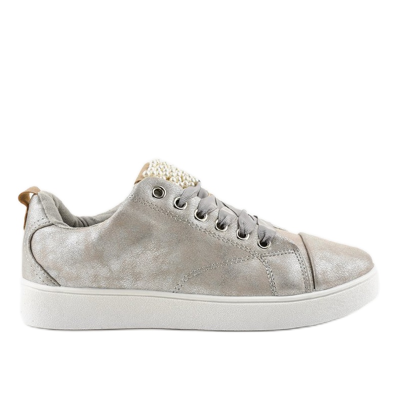 Grå sneakers dekorerade med 373-Y pärlor