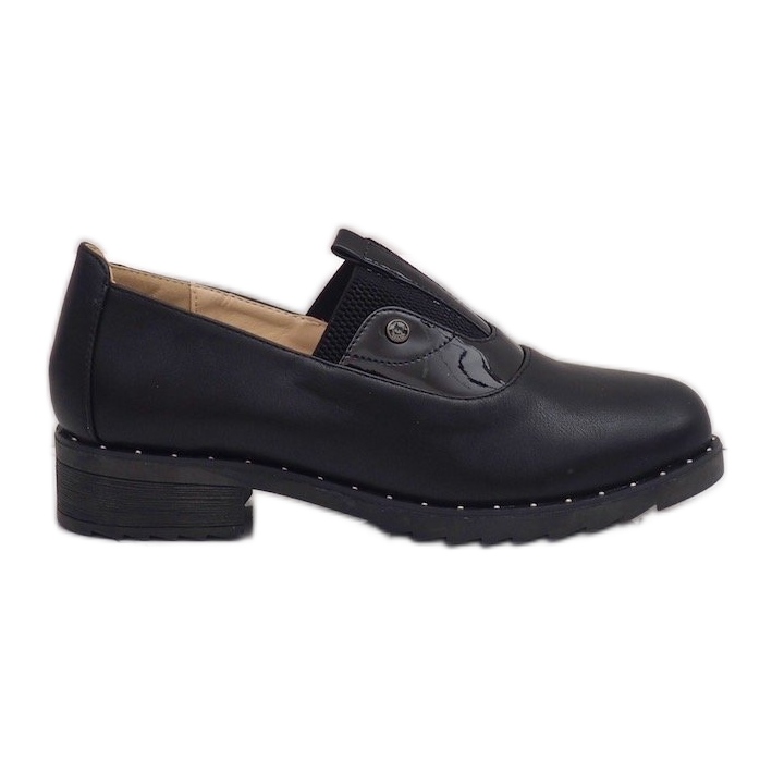 Svarta slip-on skor med X527 dubbar