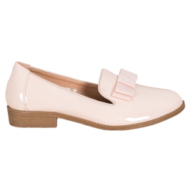 Fama Lackade herrar med en rosett brun