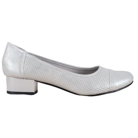 Goodin Genombrutna pumpar på en pelare grå