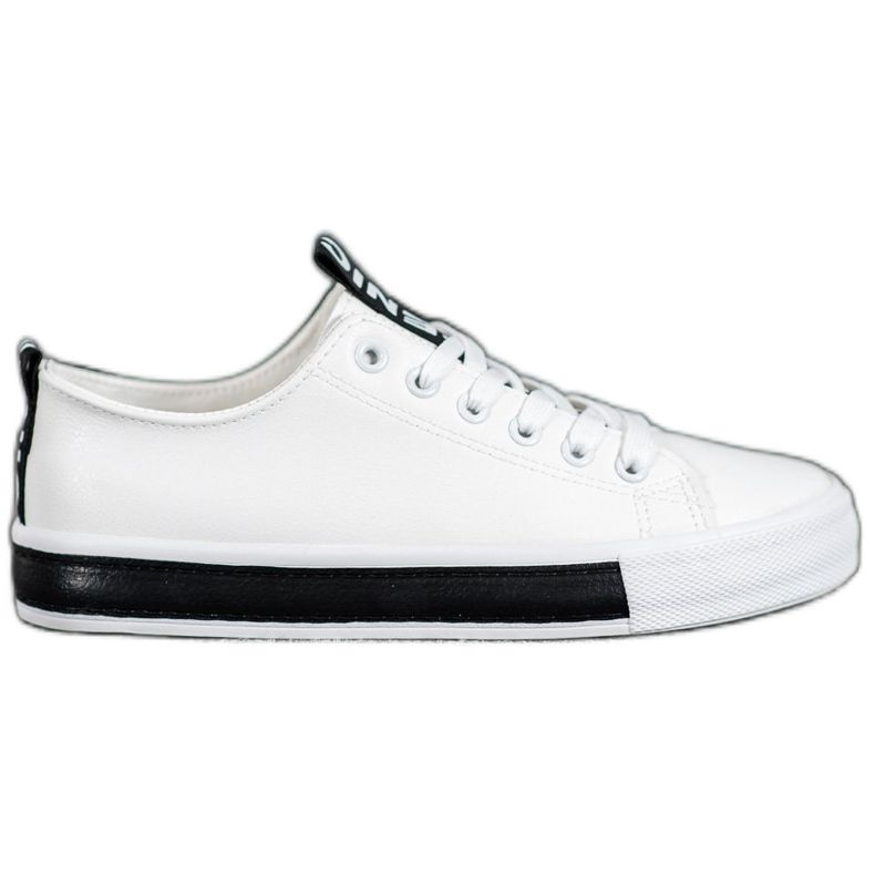 Bestelle Fina sportskor vit svart