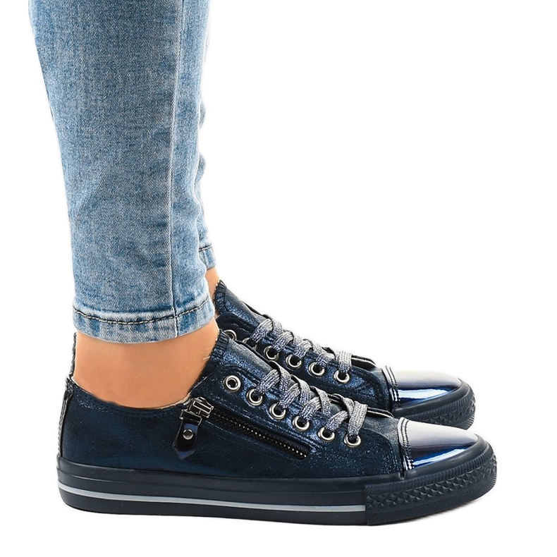 Marinblå blanka sneakers TL-64