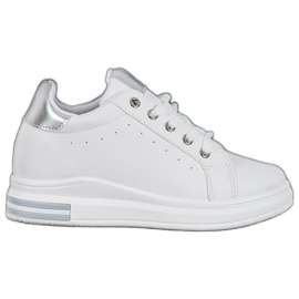 SHELOVET Sneakers med dold kil vit