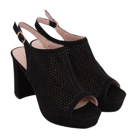 Svarta öppnade högklackade sandaler 9R82 Svart