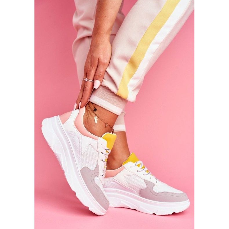 BUGO Vita och rosa sportskor B0-545