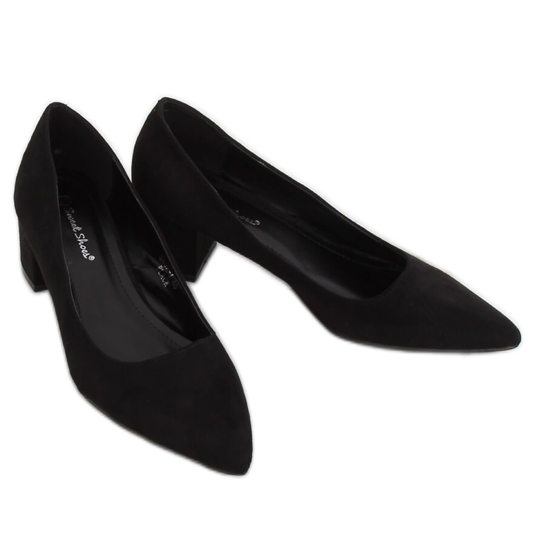 Pumps lågklackat svart 3837 Svart