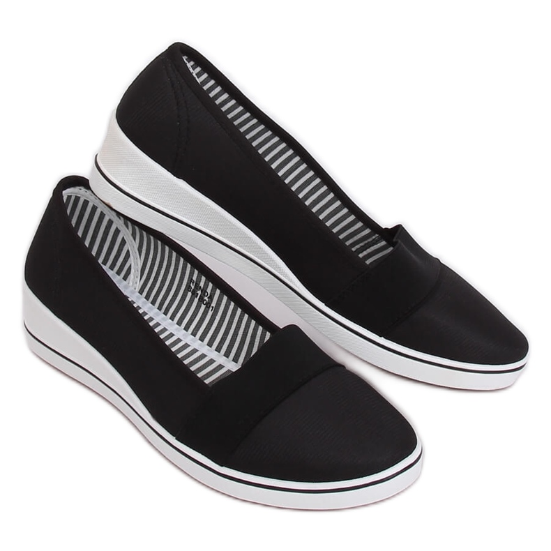 Svarta kilballerinor S81B001 Svart