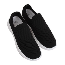 Svarta sportskor FZ13P Svart