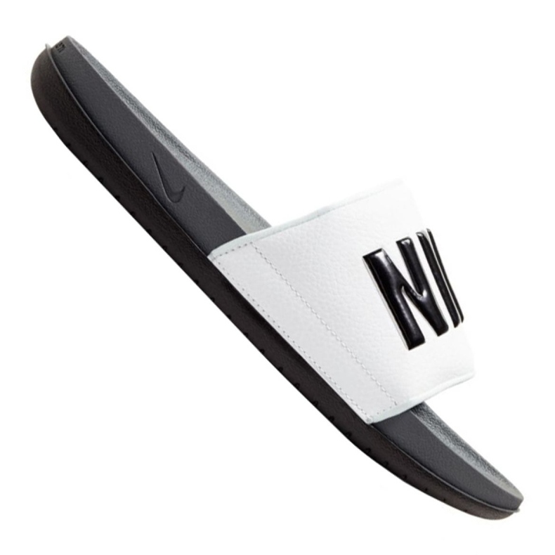 Nike Offcourt Slide M BQ4639-001 vit