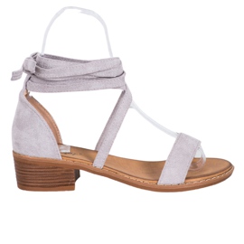 Knutna sandaler grå