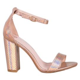 Seastar Sexiga blanka sandaler gyllene