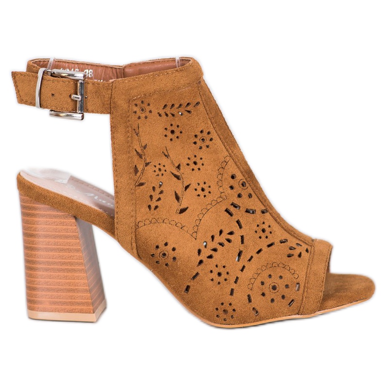 Mannika Inbyggda openwork sandaler brun