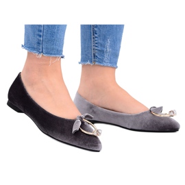 Lu Boo | Grå sammet Ballerinas örhänge Septum