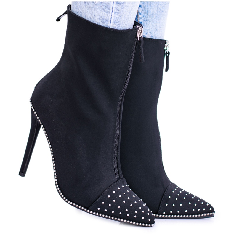 BUGO Svarta mocka stövlar på en Regio Heel