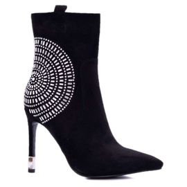 HAN Kvinnors stövlar på högklackat svart på modet sätt