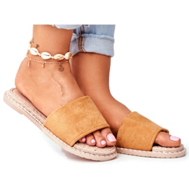 FJ1 Kvinnors klassiska mocka tofflor Camel Look At Me brun