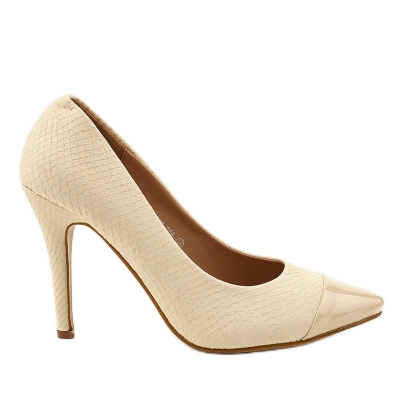 Beige pumps på YS-356 hälen