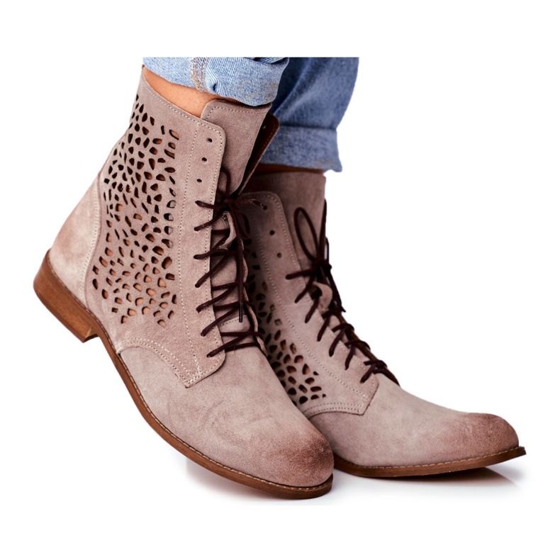 Nicole Cappucino Meridan läderstövlar för kvinnor beige