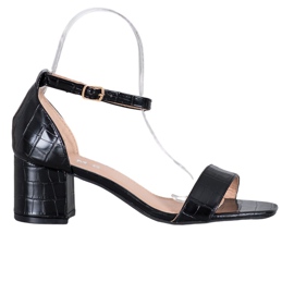 SHELOVET Casual sandaler på en bar svart