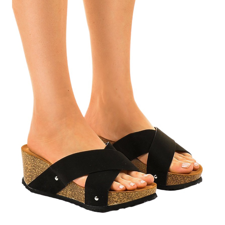 Svarta GU53 tofflor på kilen