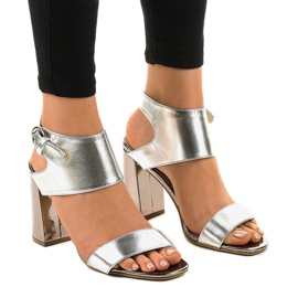 Snygga silver sandaler på stolpen 0354-20 grå